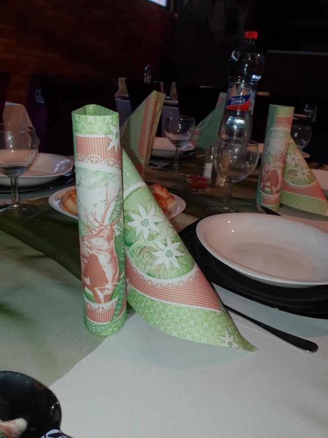 Blh nad Iplom Korona Panzio Bed & Breakfast エクステリア 写真