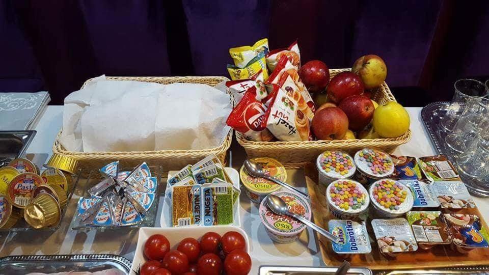 Blh nad Iplom Korona Panzio Bed & Breakfast エクステリア 写真