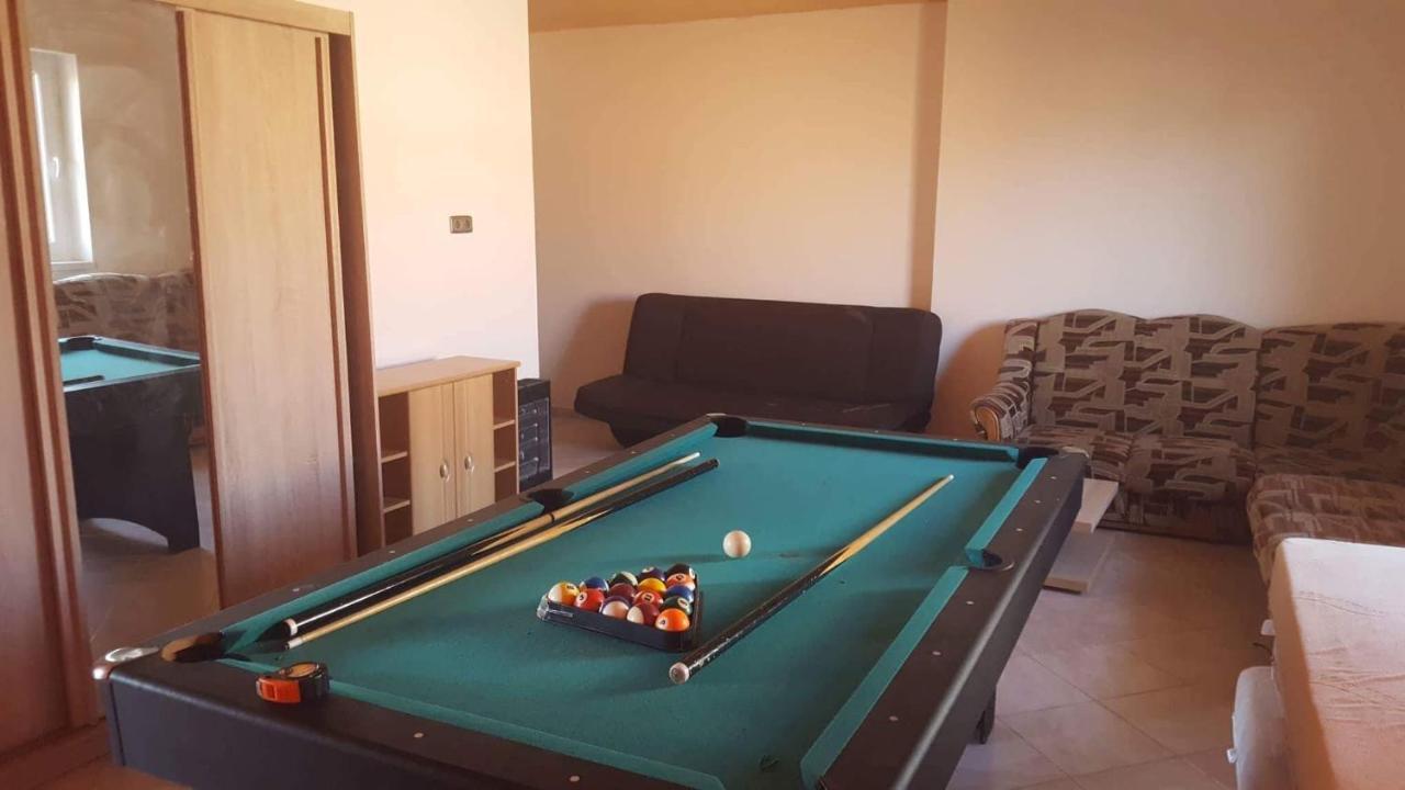 Blh nad Iplom Korona Panzio Bed & Breakfast エクステリア 写真