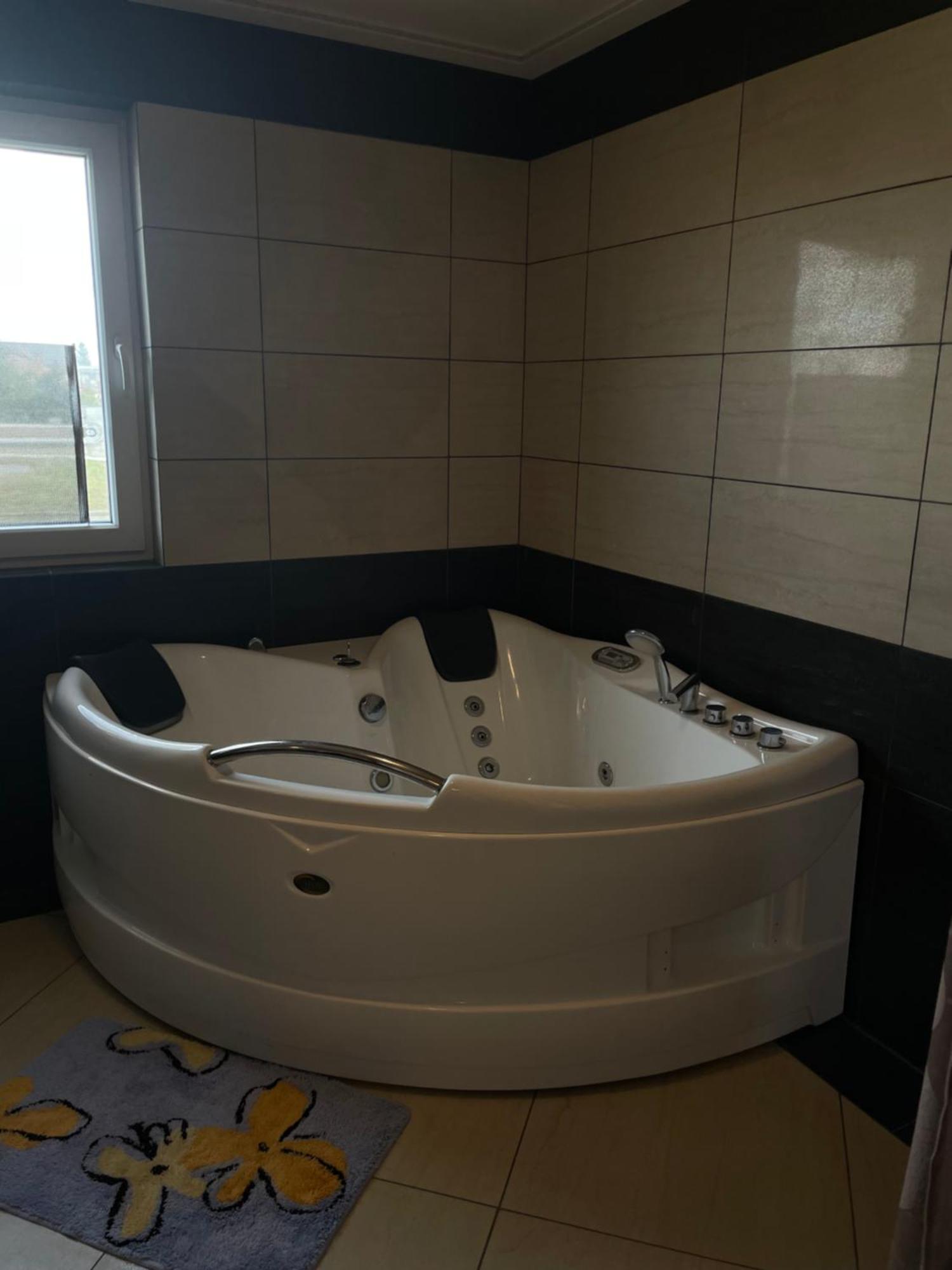 Blh nad Iplom Korona Panzio Bed & Breakfast エクステリア 写真